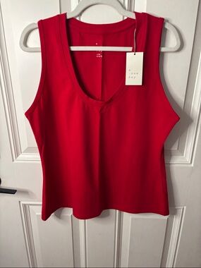 NWT a new day Red Scoop Neck Tank Top - Women's Sleeveless